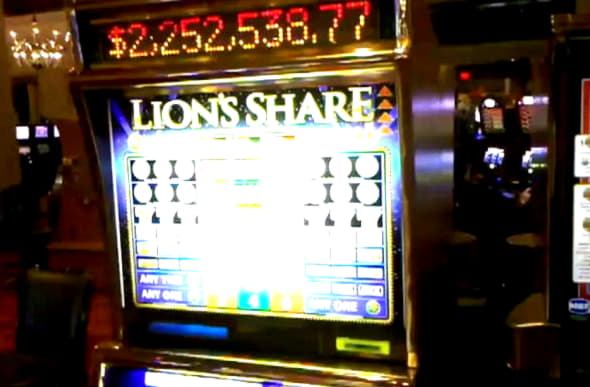 210 Казино с безплатни завъртания без депозит в Sloty Casino